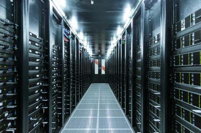 數(shù)據(jù)中心核心設(shè)備詳解 支撐計算機(jī)數(shù)據(jù)處理與存儲服務(wù)的關(guān)鍵基礎(chǔ)設(shè)施